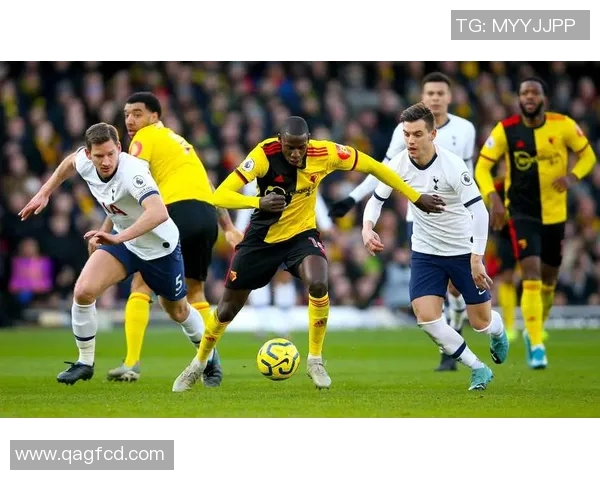 伯恩利与斯旺西的激烈对决谁能在这场比赛中笑到最后