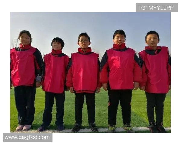 亚高斯与帕纳辛的巅峰对决谁能在这场激烈较量中胜出 亚高斯与帕纳辛的巅峰对决谁能在这场激烈较量中胜出