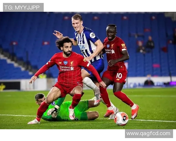 2012年英超经典对决曼联与利物浦的激烈较量与历史回顾 2012年英超经典对决曼联与利物浦的激烈较量与历史回顾