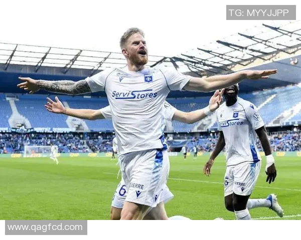 欧塞尔与贝兹尔激战在即谁将赢得这场法乙巅峰对决