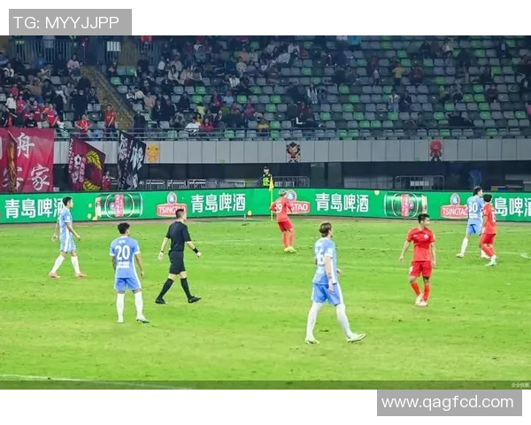 正直播上港与悉尼激战正酣精彩赛事不容错过快来一起为球队加油助威 正直播上港与悉尼激战正酣精彩赛事不容错过快来一起为球队加油助威