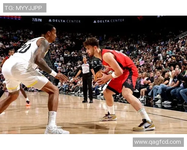 火箭与爵士在2015至2016赛季的精彩对决回顾与分析 火箭与爵士在2015至2016赛季的精彩对决回顾与分析