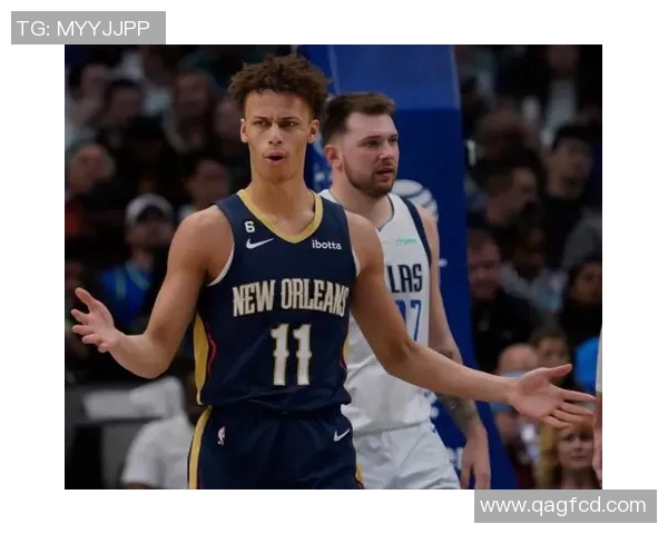 戴森丹尼尔斯的崛起之路：从青涩新秀到篮球明星的蜕变与挑战